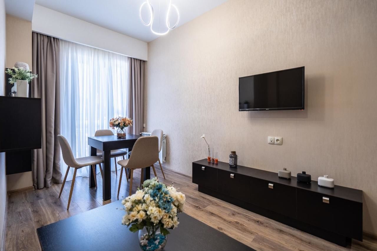 Апарт-отели Snow Pine Suite - 4 Star Resort Бакуриани