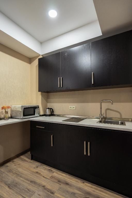 Апарт-отели Snow Pine Suite - 4 Star Resort Бакуриани